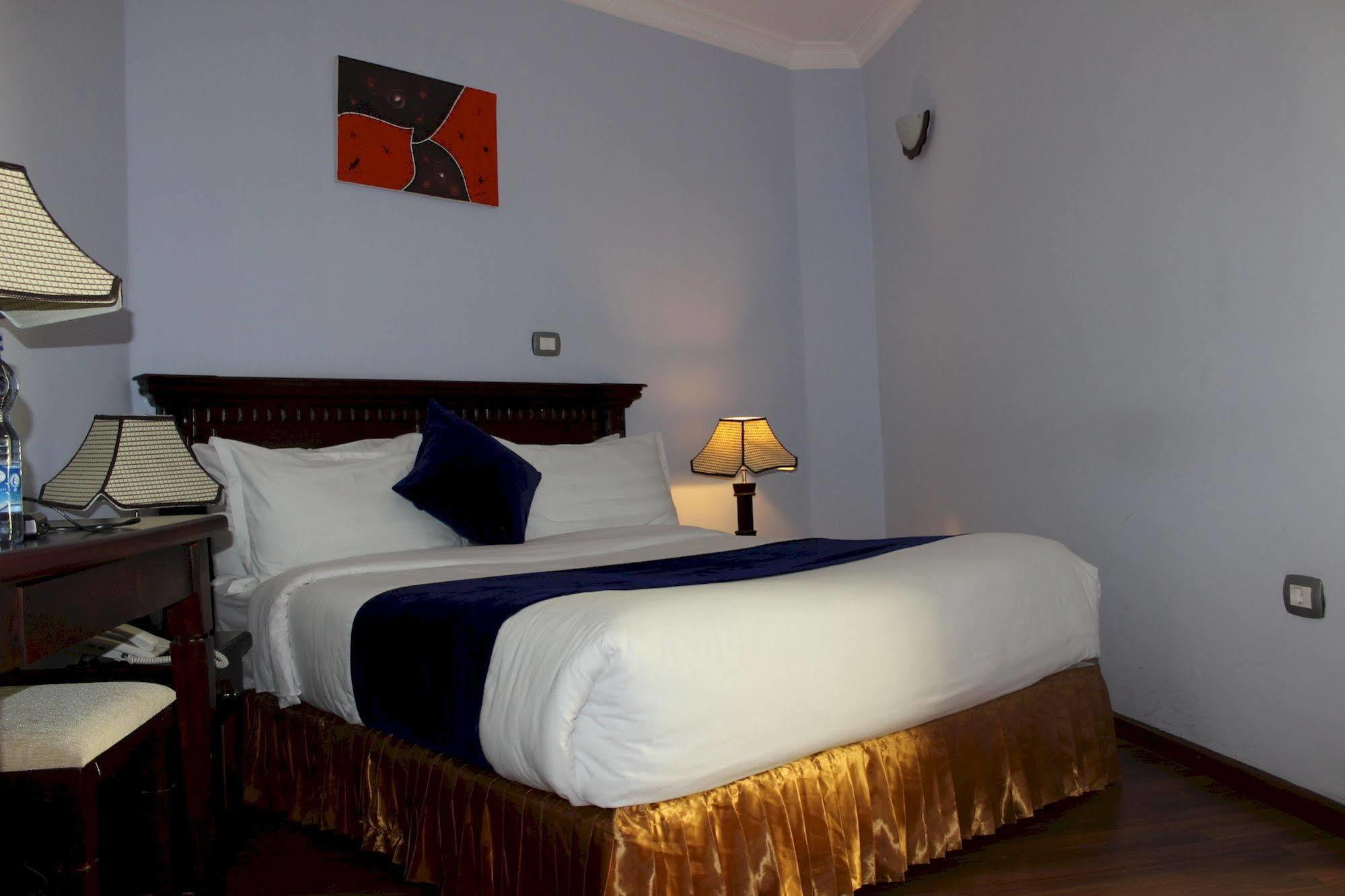 אדיס אבבה Oasis Hotel Apartment מראה חיצוני תמונה